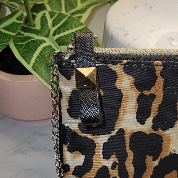 Women Victoria secret animal print wallet - Picture 3 of 8